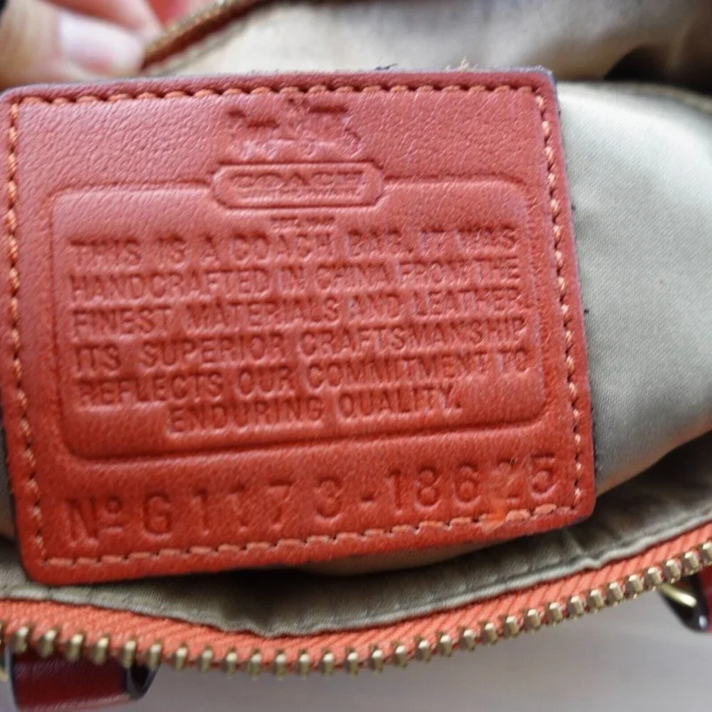 COACH Madison Bag Womens Red Leather Satchel Retro Indie Quiet Luxury M DEFECTS